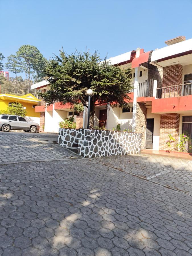 Hotel Kasa Kamelot Las Rosas Quetzaltenango Ngoại thất bức ảnh