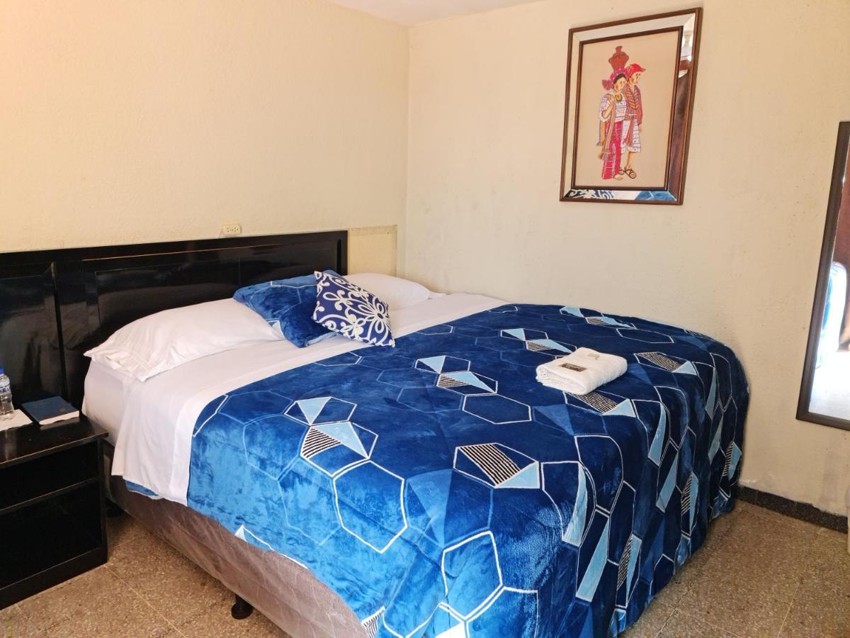 Hotel Kasa Kamelot Las Rosas Quetzaltenango Ngoại thất bức ảnh