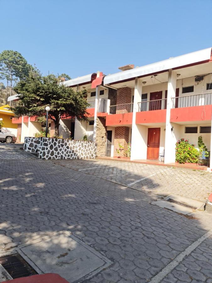 Hotel Kasa Kamelot Las Rosas Quetzaltenango Ngoại thất bức ảnh