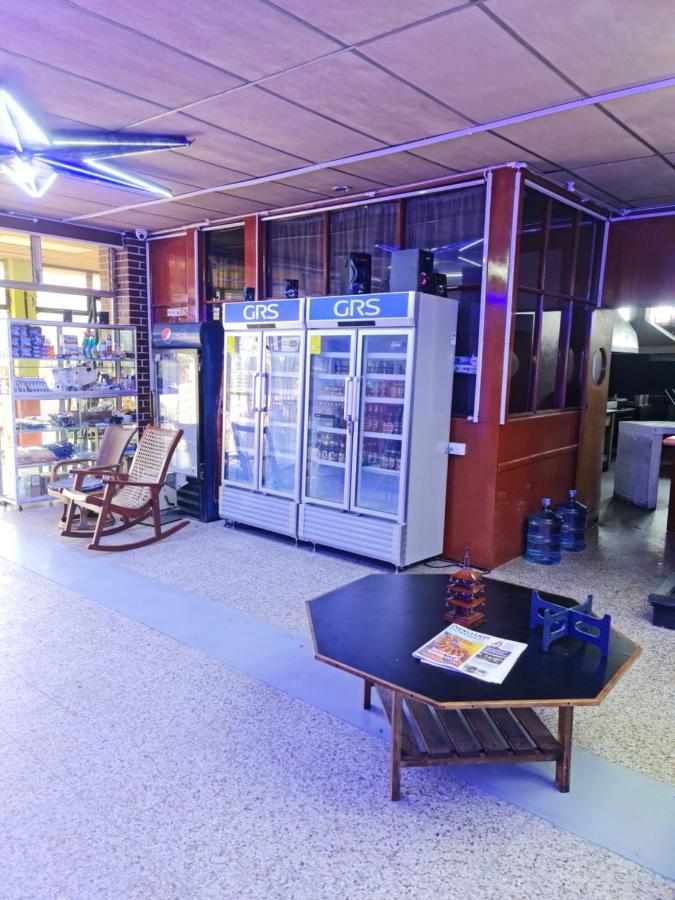 Hotel Kasa Kamelot Las Rosas Quetzaltenango Ngoại thất bức ảnh